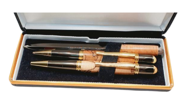 Pen set