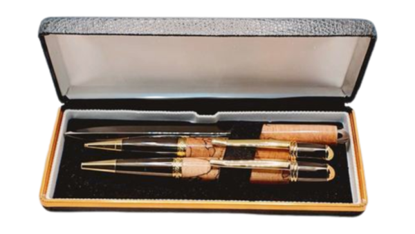 Pen set